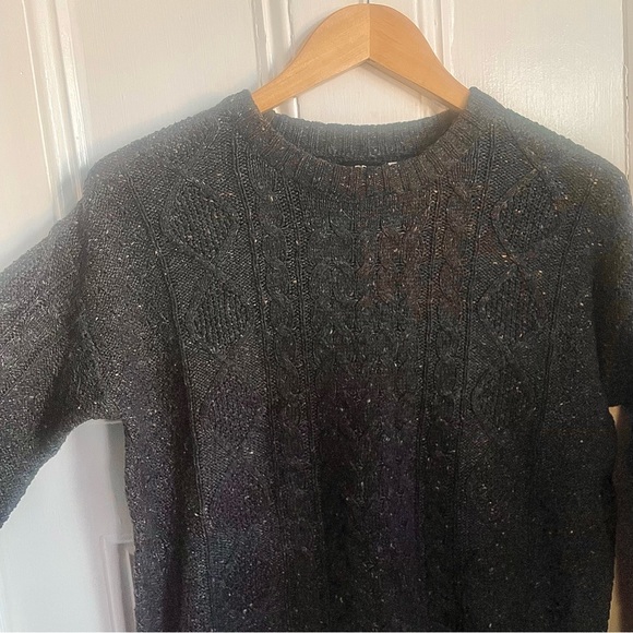 Elbow patch cable knit crew sweater - Picture 4 of 7